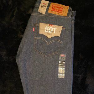 Classic Style: Men's Levi's 501 Jeans for Sale